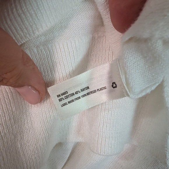 Gap sweater(44) - Picture 3 of 5